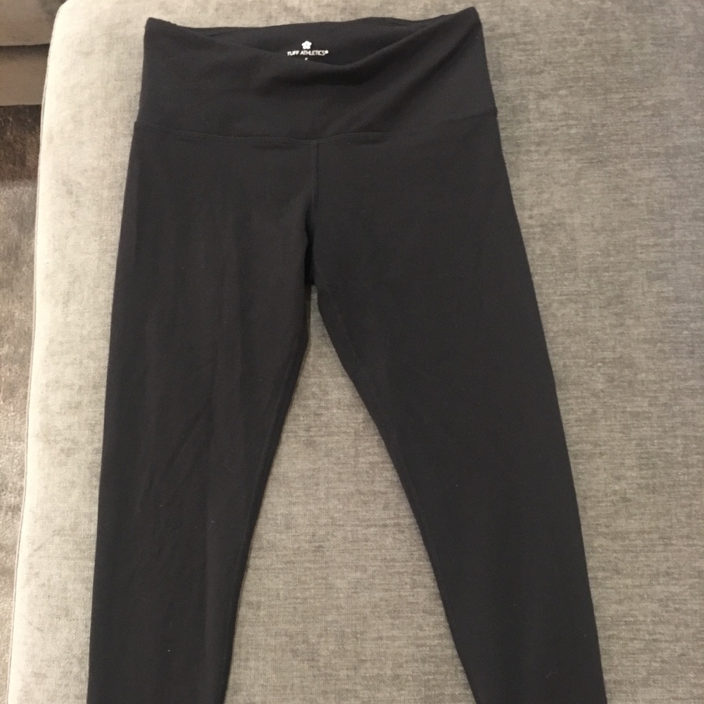 Leggings - Black Yoga Leggings with Zip Pocket